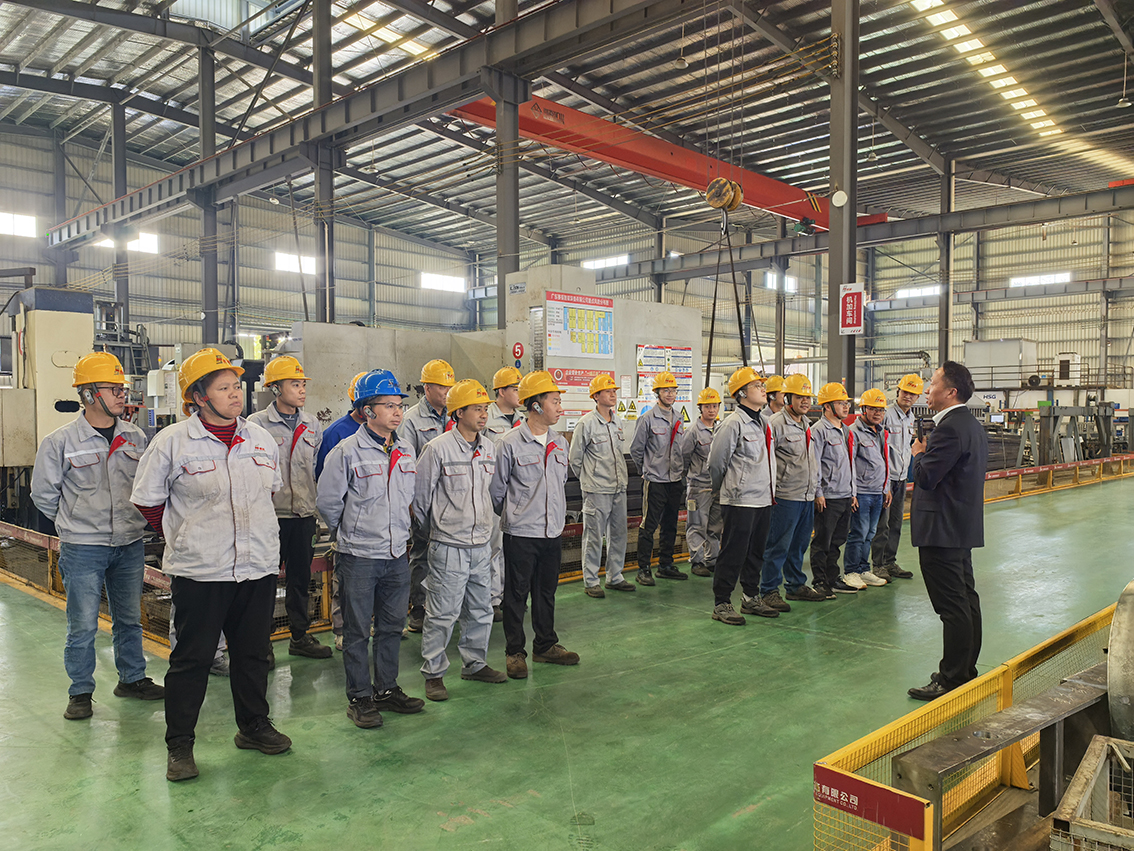 《打造金牌班组长》—赛福开展“工厂八大浪费”专项培训