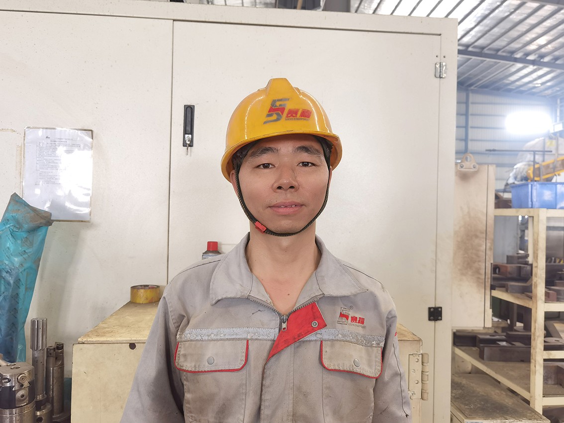 林礼华 (1).jpg